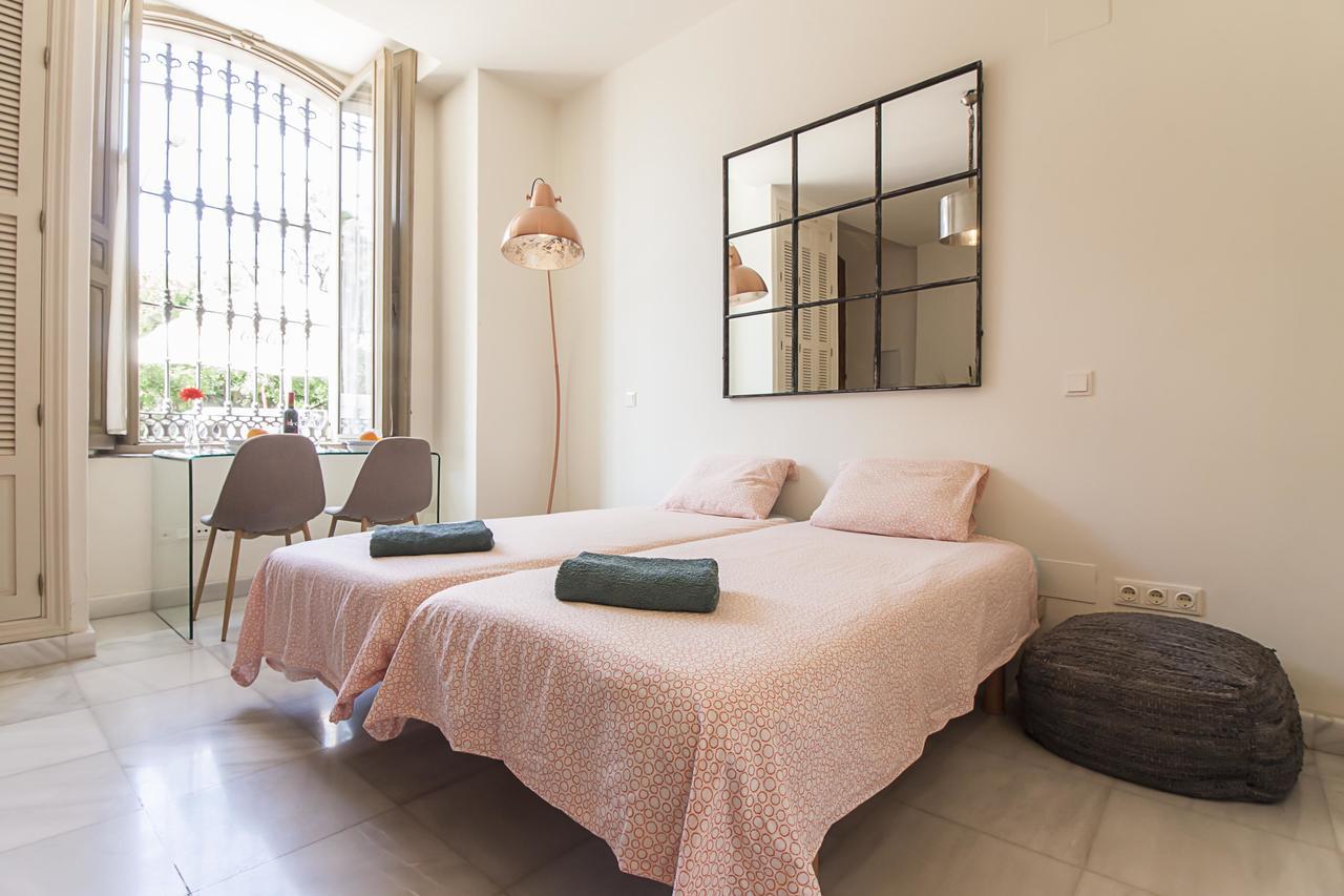Cortina Apartments ! 말라가 외부 사진